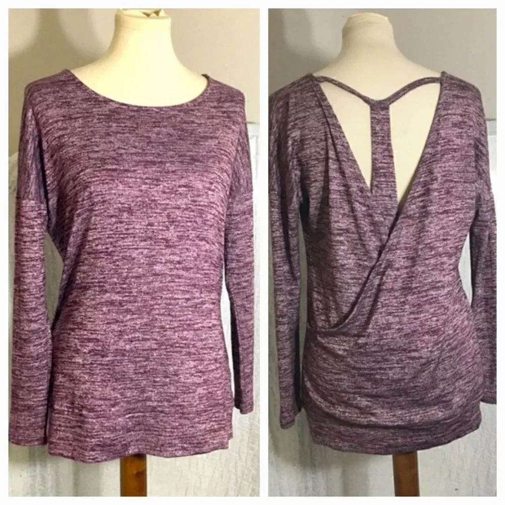 Athleta T-Crossover Top Size Small